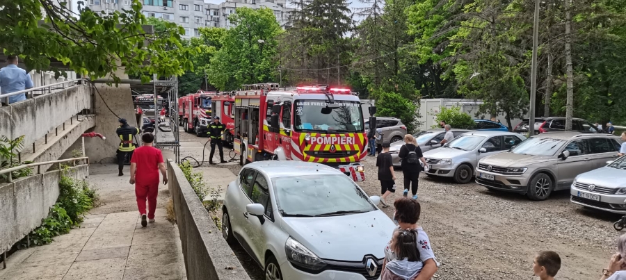 Evacuare de urgenţă la Spitalul de Pediatrie "Sf. Maria" din Iaşi