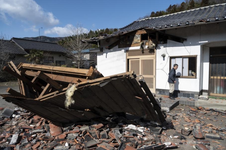 Cutremur de 7,4 grade în Japonia. 4 morţi şi peste 100 de răniţi