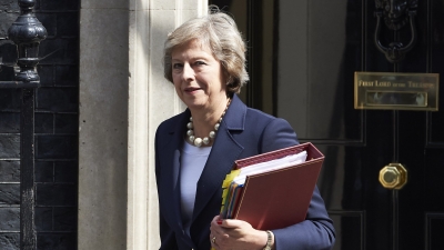 Theresa May va discuta miercuri cu membrii cabinetului despre strategia pentru Brexit