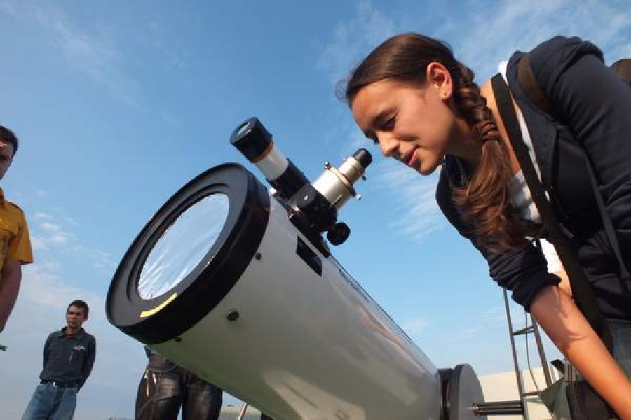 3 lei biletul la Observatorul Astronomic, pentru eclipsă parţială de Soare