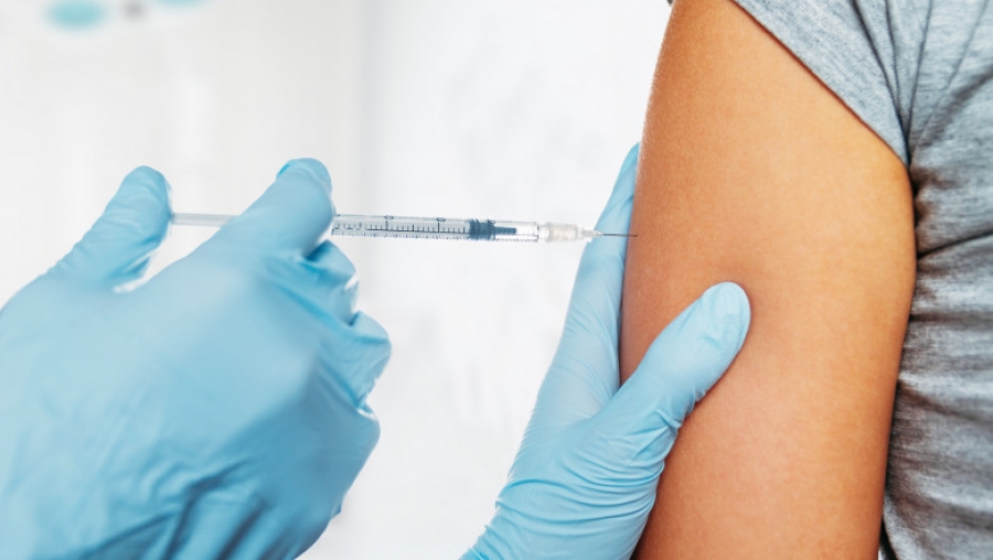 Peste 95.000 de persoane din grupele la risc au fost vaccinate antigripal