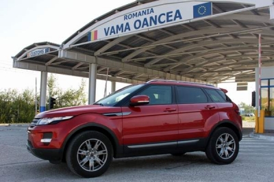 Autoturism Range Rover furat din Spania, descoperit în P.T.F. Oancea