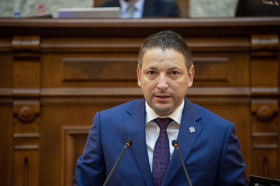 Senatorul PSD Marius Humelnicu: Ministrul Drulă nu a respectat legea când a numit administratorii de la APDM şi AFDJ