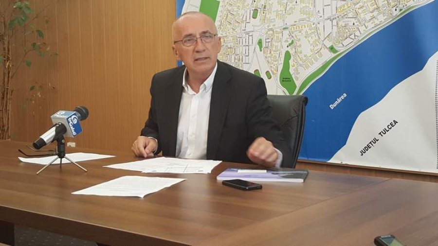 Primarul Marius Stan acuză faptul că prefectul este trimis la înaintare în bătălia politică
