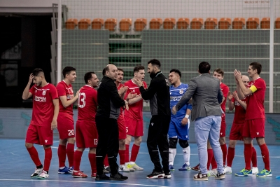 Pe două fronturi: United şi-a aflat programul din play-off