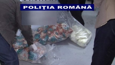 Percheziţii la organizatorii de nunţi