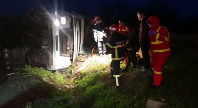 Tir răsturnat pe Centura Brateşului (VIDEO)