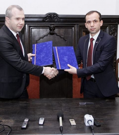 S-a semnat acordul de asociere dintre Galaţi şi Cahul