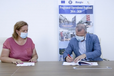 4 blocuri din Țiglina 1 anvelopate cu bani europeni