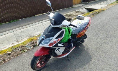 Brăilean fără permis de conducere depistat conducând un moped neîmatriculat