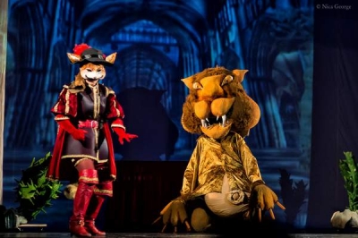 „Motanul Încălţat”, la Festivalul Internaţional de Teatru pentru Copii din Braşov