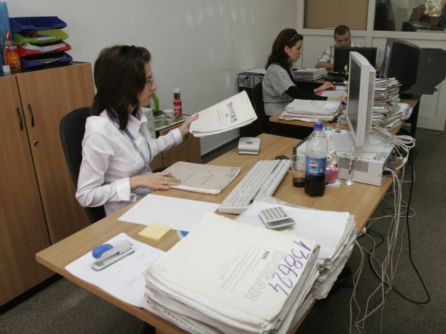 26 de locuri de muncă în instituţiile publice din judeţul Galaţi, scoase la concurs