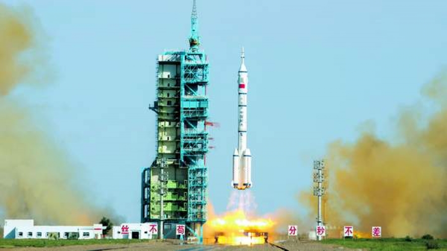 China va plasa o sondă pe orbita Lunii până la sfârşitul lui 2014