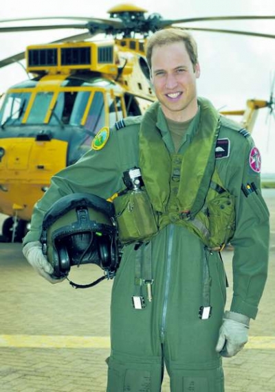 Prinţul William îşi caută serviciu ca pilot de elicopter