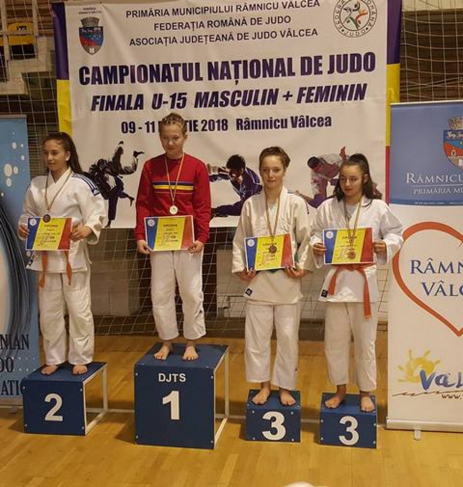 Judoka de la CSS Galaţi s-au întors cu medalii de la Naţionale