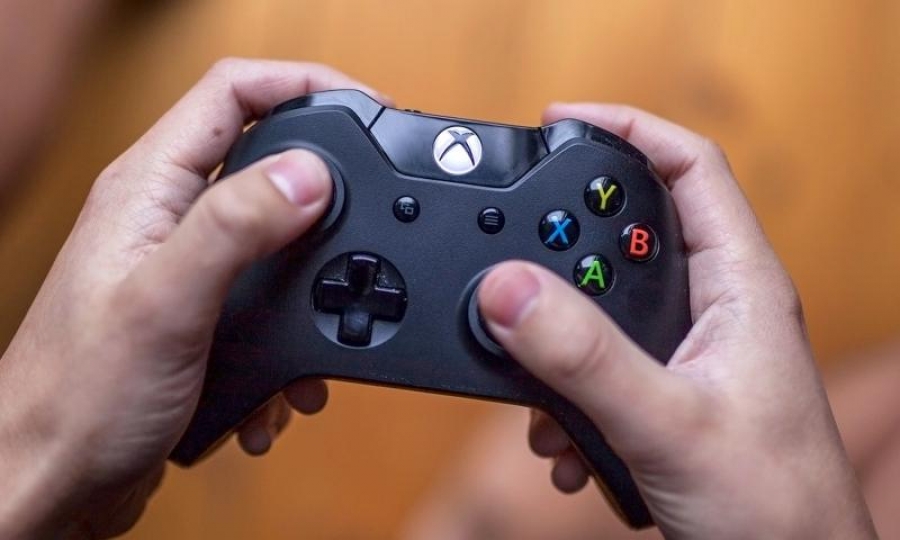 Microsoft a oprit producţia de console Xbox One