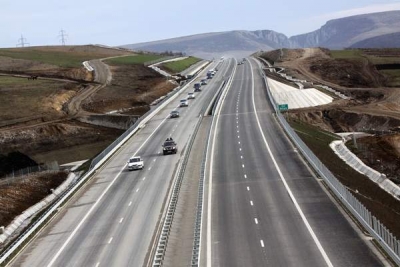În România, un km de autostradă la 36.585 de locuitori