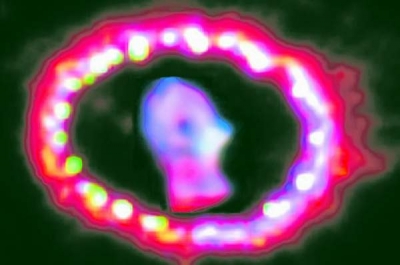 O supernovă bizară ar putea schimba pentru totdeauna viteza luminii