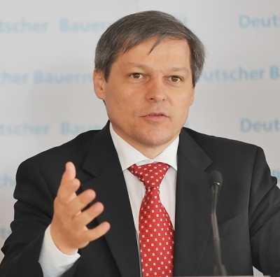 Comisarul european Dacian Cioloş îi invită pe români la un dialog privind viitorul Europei
