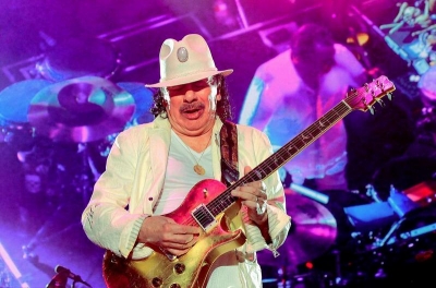 Carlos Santana: Sunt optimist pentru că nu mă uit la televizor