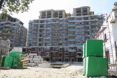 Numărul autorizaţiilor de construire pentru clădiri rezidenţiale a crescut cu doar 0,2%
