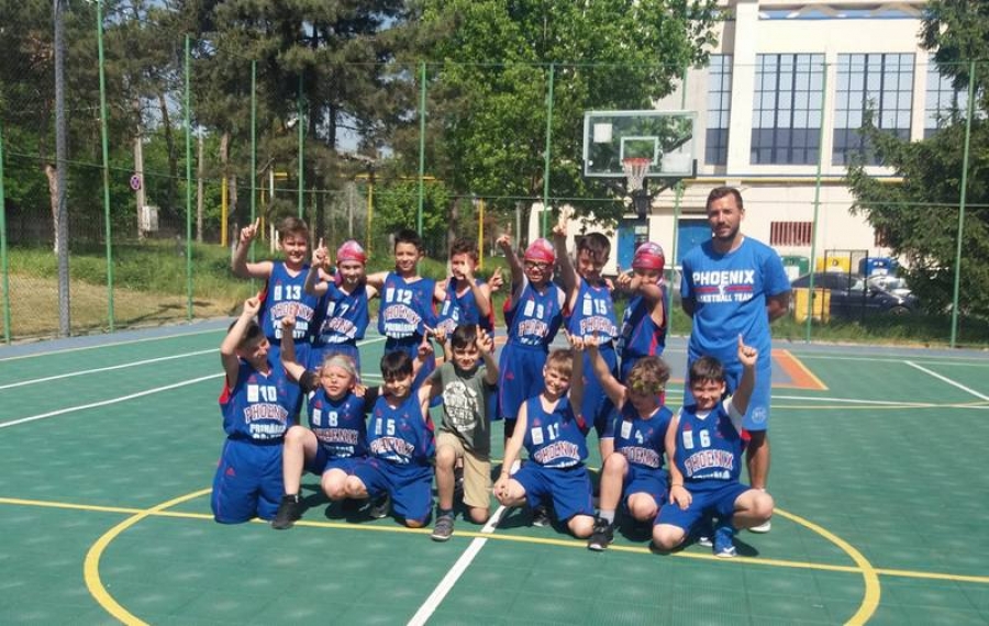 Phoenix şi Balkan Botevgrad, laureatele „Phoenix Junior Cup”
