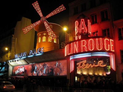 Cabaretul Moulin Rouge a sărbătorit împlinirea a 125 de ani de activitate