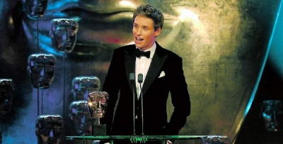 Eddie Redmayne ar putea deveni triplu câştigător Glob-BAFTA-Oscar