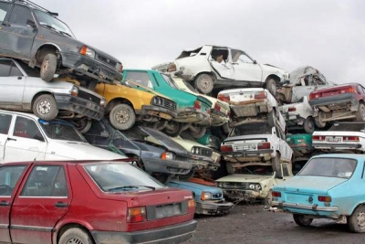 Peste 8.000 de maşini noi, cumpărate prin Programul „Rabla” în prima sesiune din 2012