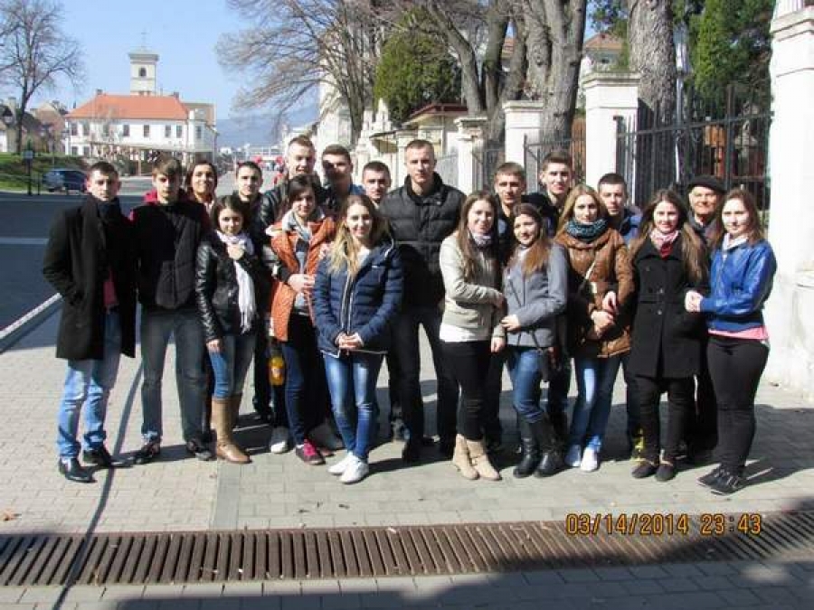 Studenţii basarabeni din Galaţi au participat la cea de-a doua ediţie a proiectului „Descoperă România”