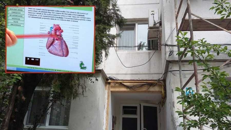 Şi-a străpuns inima cu un cuţit