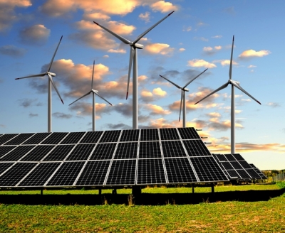 EY: România iese din Top 40 ţări atractive pentru proiecte de energie regenerabilă