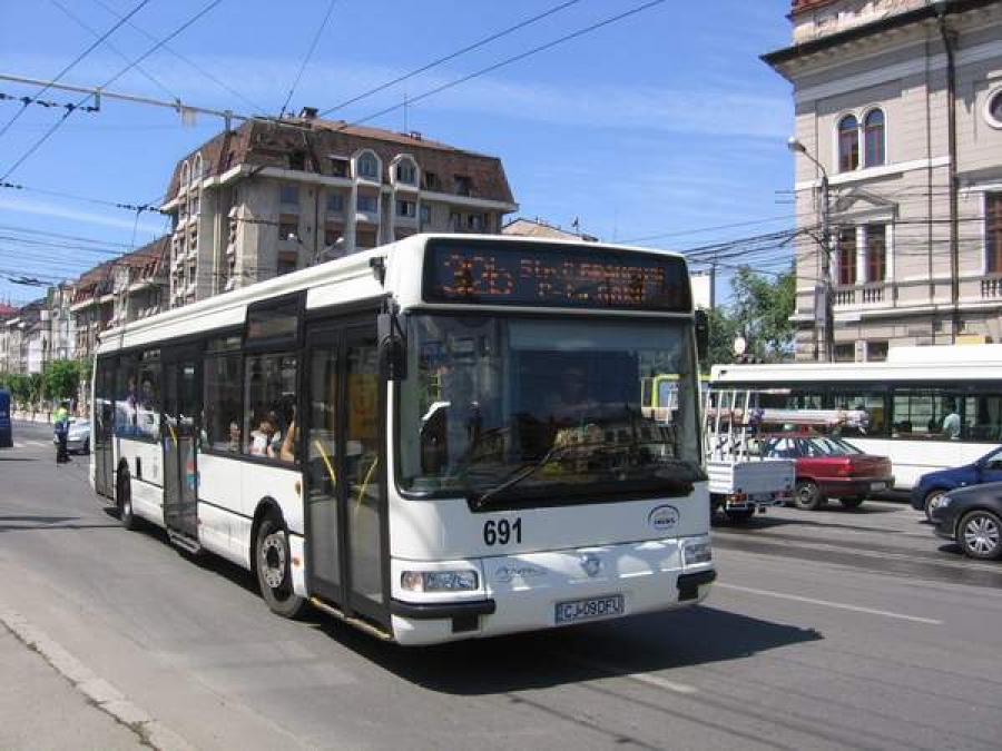 Transportul public în mediul urban este cheia pentru oraşe mai curate