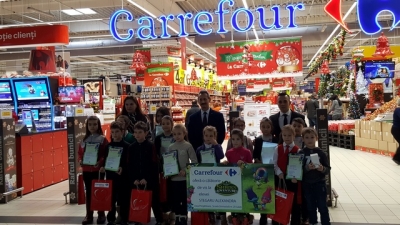 Carrefour a premiat câştigătorii celei de-a 30-a ediţii a Concursului de Desene