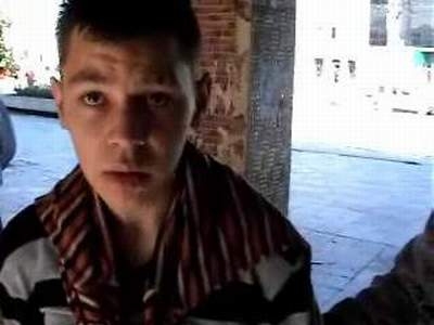 Liceean şantajat cu taxă de protecţie