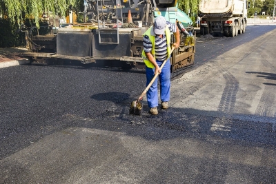 Asfaltare pe Siderurgiştilor: Unde este închis traficul astăzi