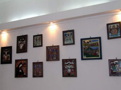 „Înviere şi lumină” - salon naţional de artă naivă şi sculptură