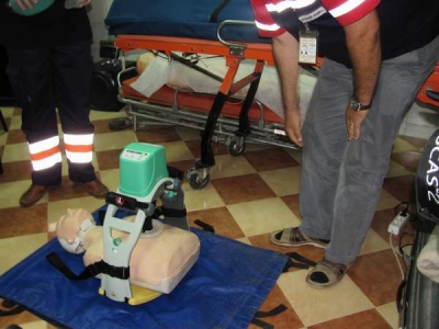 Dispozitiv de resuscitare unic în ţară la ambulanţa gălăţeană