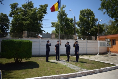 Ziua Drapelului Naţional sărbătorită la Penitenciarul Galaţi (FOTO)