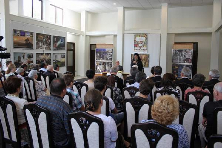 „Culorile Ortodoxiei” - expoziţie vernisată în prezenţa ambasadorului Poloniei