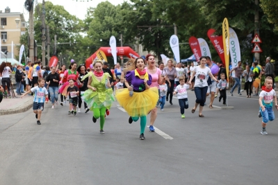 Trafic rutier închis duminică, pe cinci artere importante ale oraşului