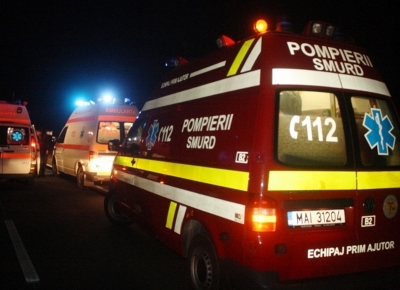 Viteza şi ceaţa densă, cauzele unui grav accident cu victime lângă Băleni