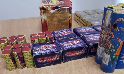 Gălăţean prins la frontieră cu portbagajul burduşit de petarde şi pocnitori