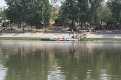 Lacul Vânători, loc de agrement doar cu numele