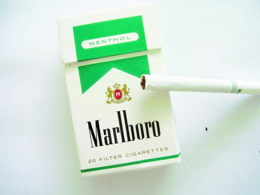 Fumătorii de ţigări mentolate renunţă mai greu la acest viciu