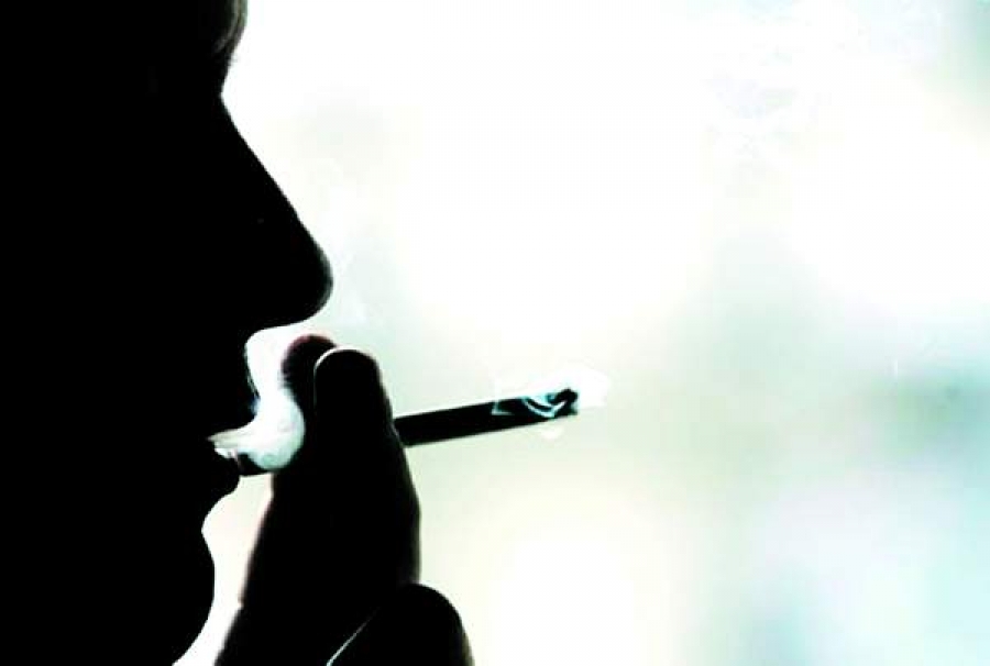 Fumatul duce la „degradarea” creierului