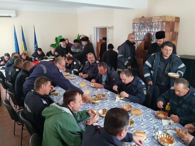 Arhiepiscopia, în sprijinul sinistraţilor şi salvatorilor