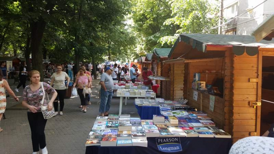 Festivalul Naţional al Cărţii „Axis Libri” debutează miercuri la Galaţi