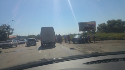 Impact cu trei răniţi la Tirighina