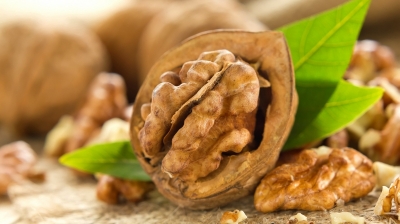 Consumul de nuci reduce riscul de boli de inimă în cazul diabeticilor